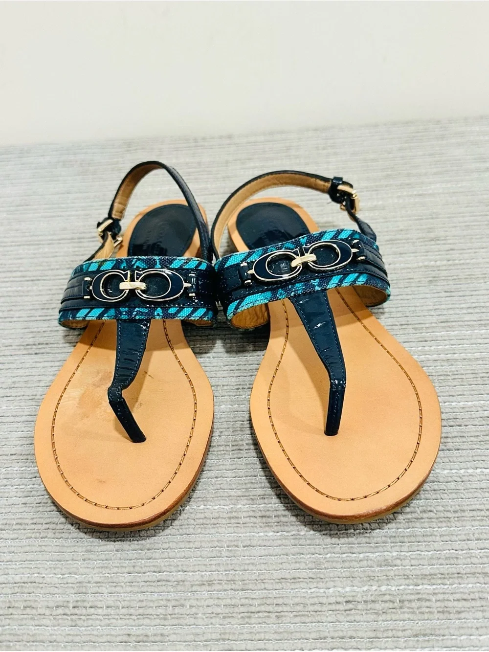 Coach Sammy Sandals Flat Flip Flop Thong Blue Navy Turquoise 9,5 B